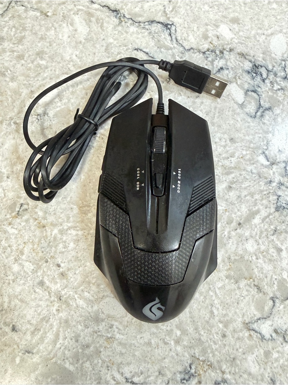 SportsBot SS301 Wired Gaming Mouse Blue LED Backlit 2000 DPI Never Used